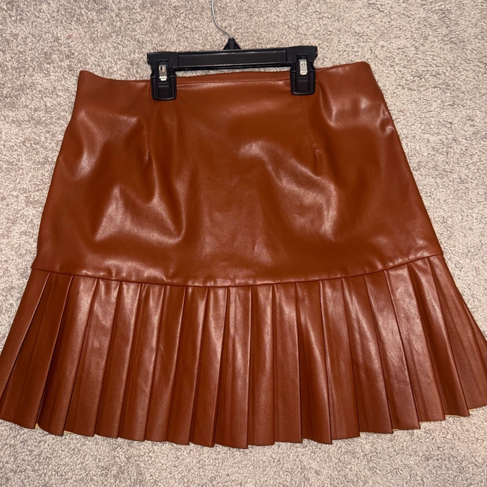 LEATHER SKIRT